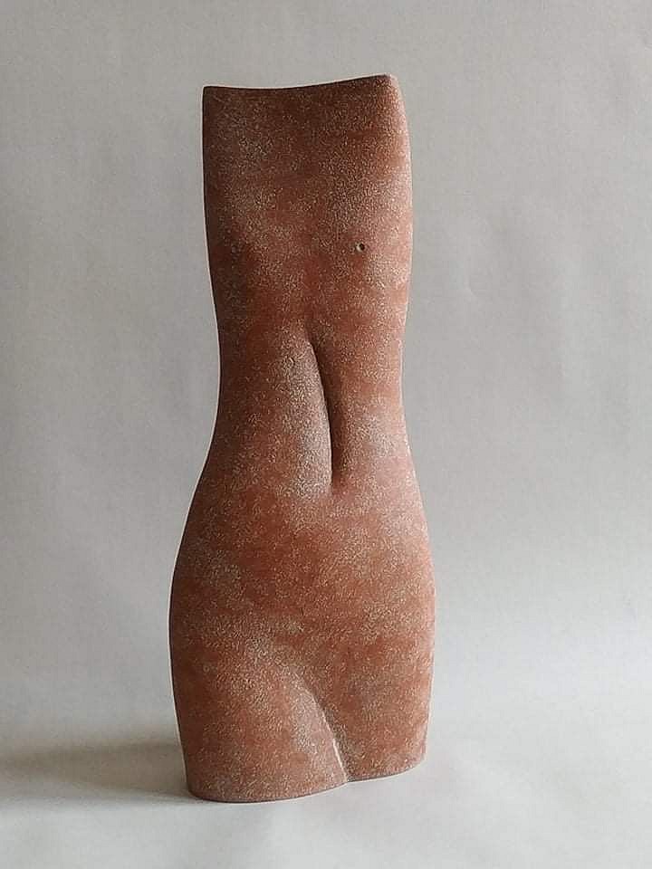 Ihor Bereza, Summer, 2022
Red Chamotte (ceramic), 18" x 9"
sculpture
BER 03
$5,600